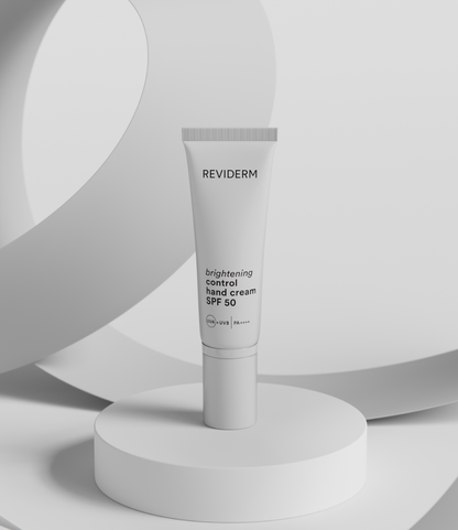 REVIDERM Brightening Hand Cream SPF 50 gegen Pigmentflecken